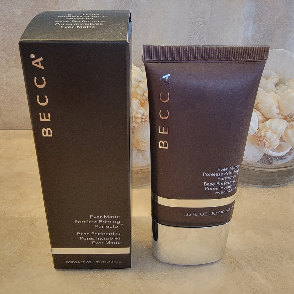 BECCA - ever matte poreless priming perfector NEW!!